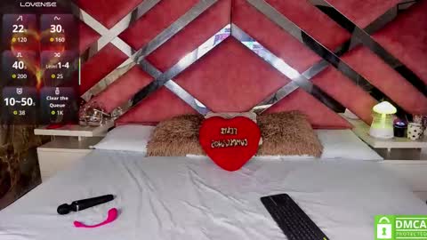 Lily online show from 02/25/26, 09:13