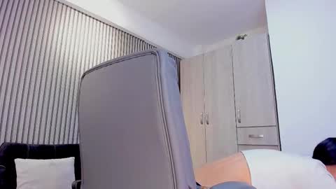 lily_cash1 online show from 11/13/25, 08:52