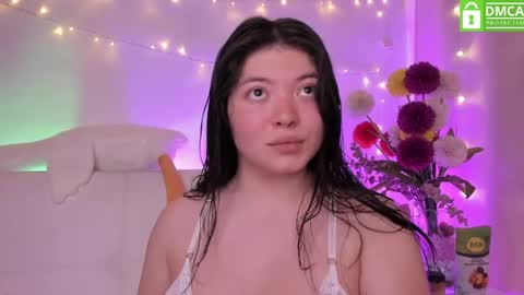 Snapshot of lily_cherry0 chatting on 04/09/26, 12:54 lily_cherry0 online show from 04/09/26, 12:54