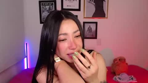 just lily online show from 01/09/25, 03:47