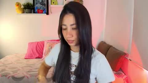 just lily online show from 01/05/26, 08:12