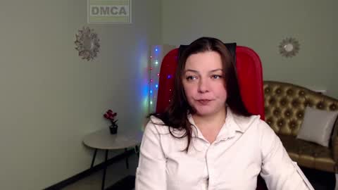 Lily online show from 12/11/24, 05:00