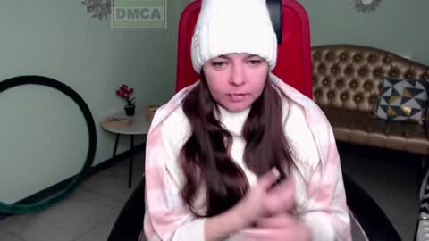 Lily online show from 01/22/25, 04:34