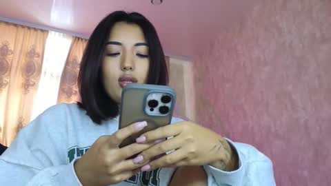 Snapshot of lily_foster_ chatting on 01/12/26, 08:52 Lily online show from 01/12/26, 08:52