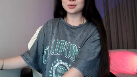 Lily Litle online show from 09/24/25, 06:44
