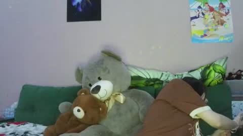 Snapshot of lily_littlee chatting on 06/19/26, 10:57 Lily no Lilo ang Steach online show from 06/19/26, 10:57