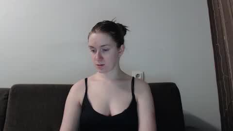lily_love_x online show from 01/13/25, 02:39