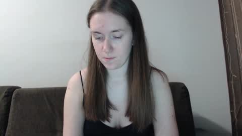 lily_love_x online show from 01/14/25, 01:47