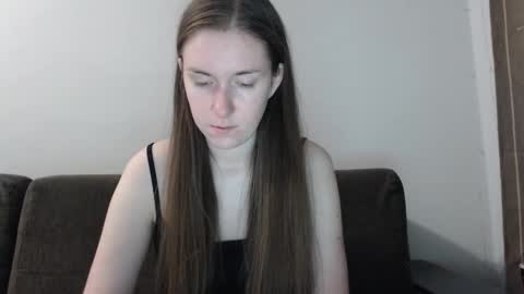 lily_love_x online show from 09/12/25, 11:59