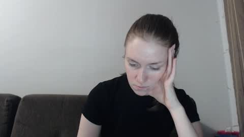 Snapshot of lily_love_x chatting on 05/04/26, 11:34 lily_love_x online show from 05/04/26, 11:34