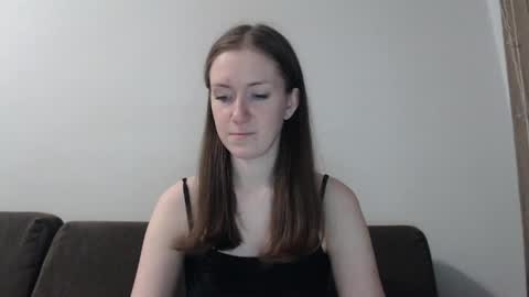 Snapshot of lily_love_x chatting on 05/13/26, 01:25 lily_love_x online show from 05/13/26, 01:25