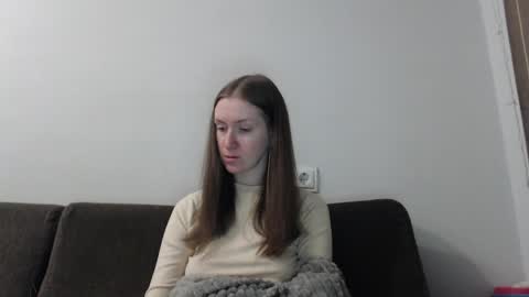 Snapshot of lily_love_x chatting on 05/26/26, 12:06 lily_love_x online show from 05/26/26, 12:06