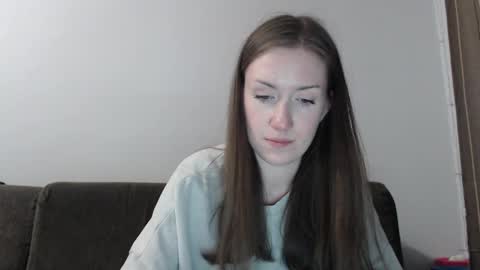Snapshot of lily_love_x chatting on 06/01/26, 11:17 lily_love_x online show from 06/01/26, 11:17