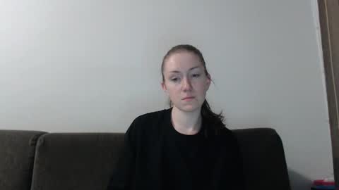 Snapshot of lily_love_x chatting on 06/03/26, 11:32 lily_love_x online show from 06/03/26, 11:32