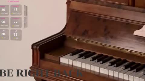 Lily online show from 10/21/25, 11:27