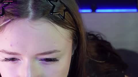 Snapshot of lily_moonlight chatting on 01/10/25, 07:04 Lily online show from 01/10/25, 07:04