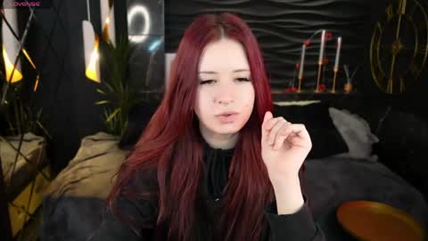 Lily online show from 04/21/26, 07:36