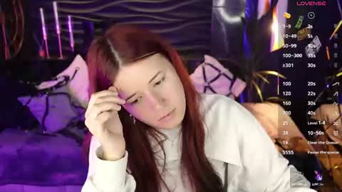 Snapshot of lily_moonlight chatting on 07/23/26, 07:06 Lily online show from 07/23/26, 07:06