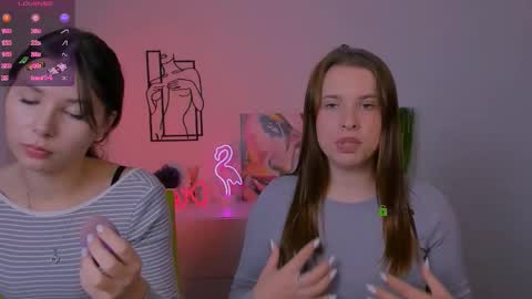 Lily online show from 09/30/25, 07:30