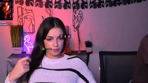 Lily online show from 11/02/25, 08:22