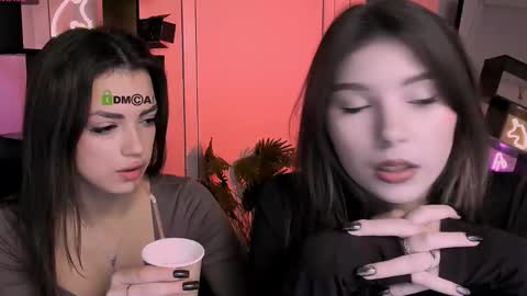 Lily online show from 11/09/25, 07:12