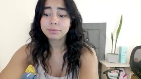 Snapshot of lily_robertss_ chatting on 07/08/26, 10:03 Lily Roberts online show from 07/08/26, 10:03