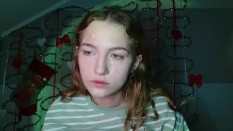 small lily online show from 01/15/26, 07:13