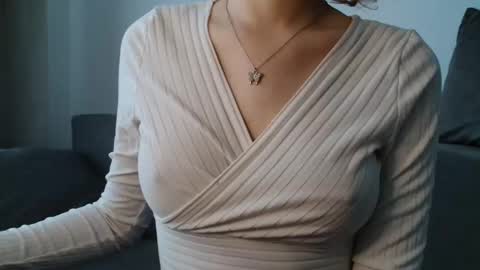 small lily online show from 04/24/26, 02:30