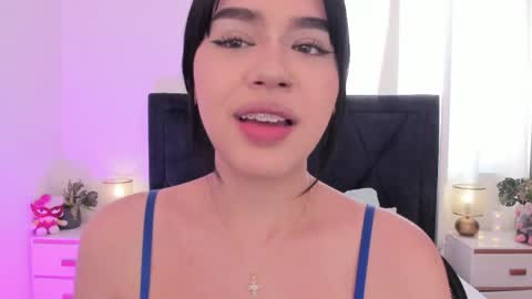 LilyWoodz online show from 04/12/26, 03:06