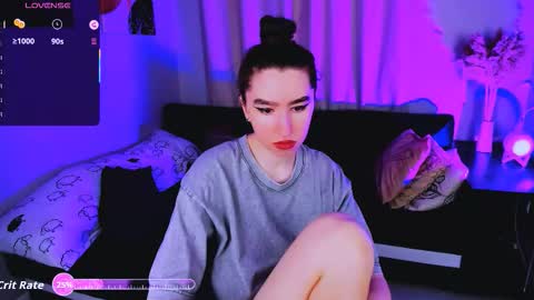 LILY online show from 10/01/25, 06:52