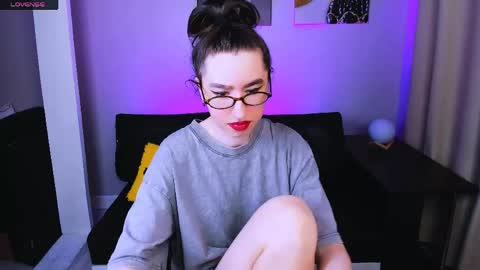 LILY online show from 05/16/26, 12:15