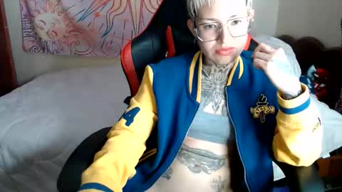 Snapshot of lilyadamsc chatting on 03/26/26, 12:17 Lily online show from 03/26/26, 12:17
