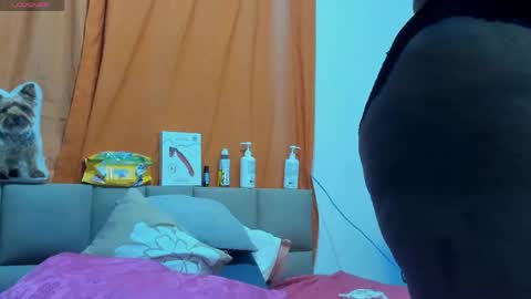 Lily online show from 05/10/26, 09:03