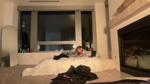 lilybrown07 online show from 03/05/26, 01:40