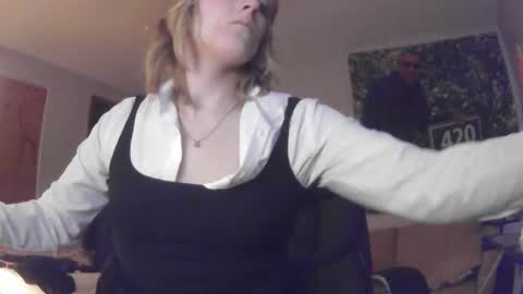 lilybvixen online show from 10/07/25, 12:30