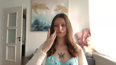 Snapshot of lilycandy_ chatting on 04/22/26, 10:28 lilycandy_ online show from 04/22/26, 10:28