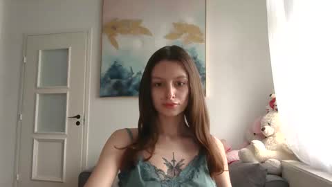 Snapshot of lilycandy_ chatting on 04/25/26, 11:24 lilycandy_ online show from 04/25/26, 11:24