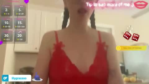 Snapshot of lilygracexoxo chatting on 05/07/26, 01:55 Lily Grace online show from 05/07/26, 01:55