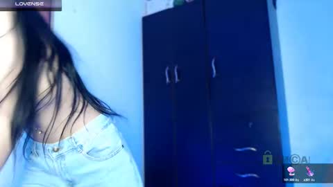 Liliana louise online show from 12/25/24, 12:16