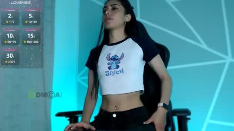 Liliana louise online show from 01/18/25, 11:00