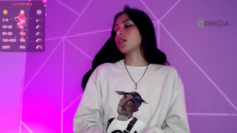 Liliana louise online show from 10/11/25, 03:50