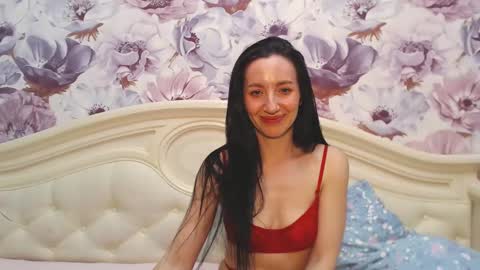 Lily online show from 03/08/25, 06:16