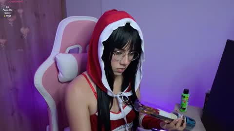 lily help me to collect more cosplay online show from 12/23/25, 02:31