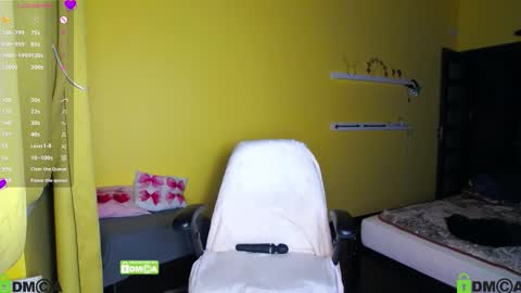 Lily online show from 12/21/25, 08:16