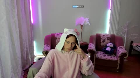 Hi Im Lily online show from 04/10/26, 04:12
