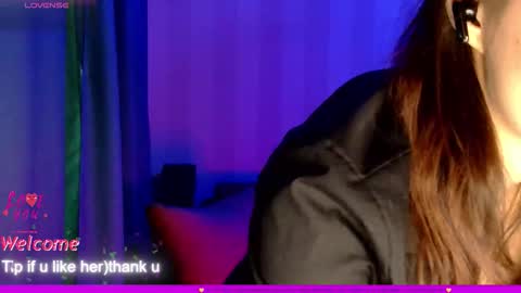 LilyXSky online show from 10/31/25, 01:45