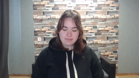 Snapshot of limalagris chatting on 02/21/25, 07:34 busty princess online show from 02/21/25, 07:34