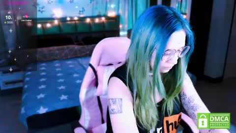 Snapshot of lina2d_tyan chatting on 01/24/25, 04:17 Lina2D tyan online show from 01/24/25, 04:17