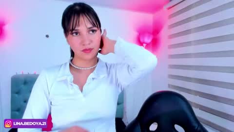  Lina Bedoya  online show from 01/23/25, 05:42