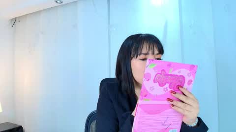  Lina Bedoya  online show from 09/09/25, 11:32